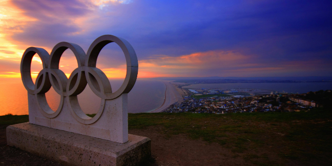 CHUẨN BỊ, TRỰC QUAN HÓA, DỰ ĐOÁN: THẾ VẬN HỘI PARIS 2024 VỚI MINITAB